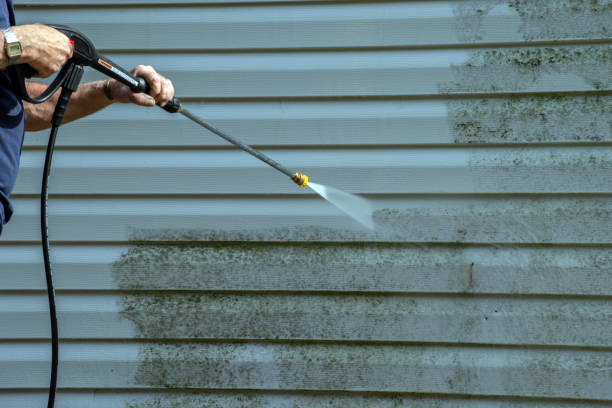 Why Choose Our Certified Pressure Washing Experts for Your Project Needs in Bangor, MI?